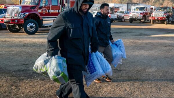 The Game Helps Frontline Los Angeles Area Firefighters As They Combat Wildifres